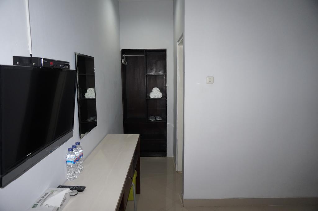 Zaen Hotel Syariah Solo Habitación foto